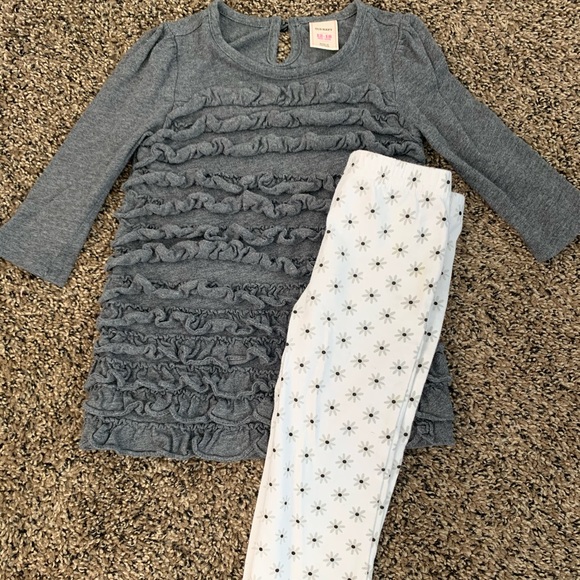 12-18M Girls Bundle - Picture 2 of 4